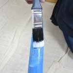 PAINTGLUEONCHAIR